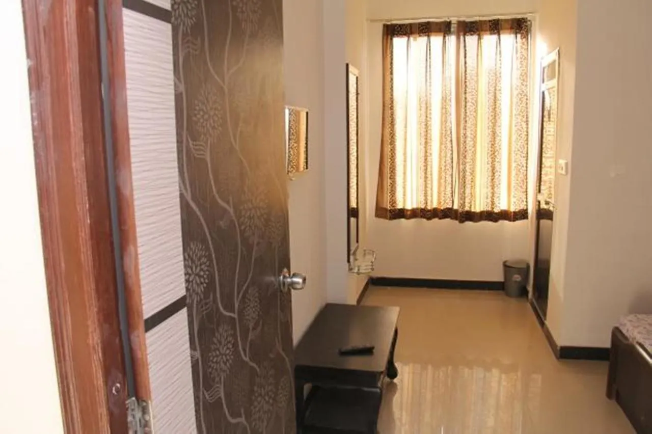 Hotel Green Valley Udaipur 2*,